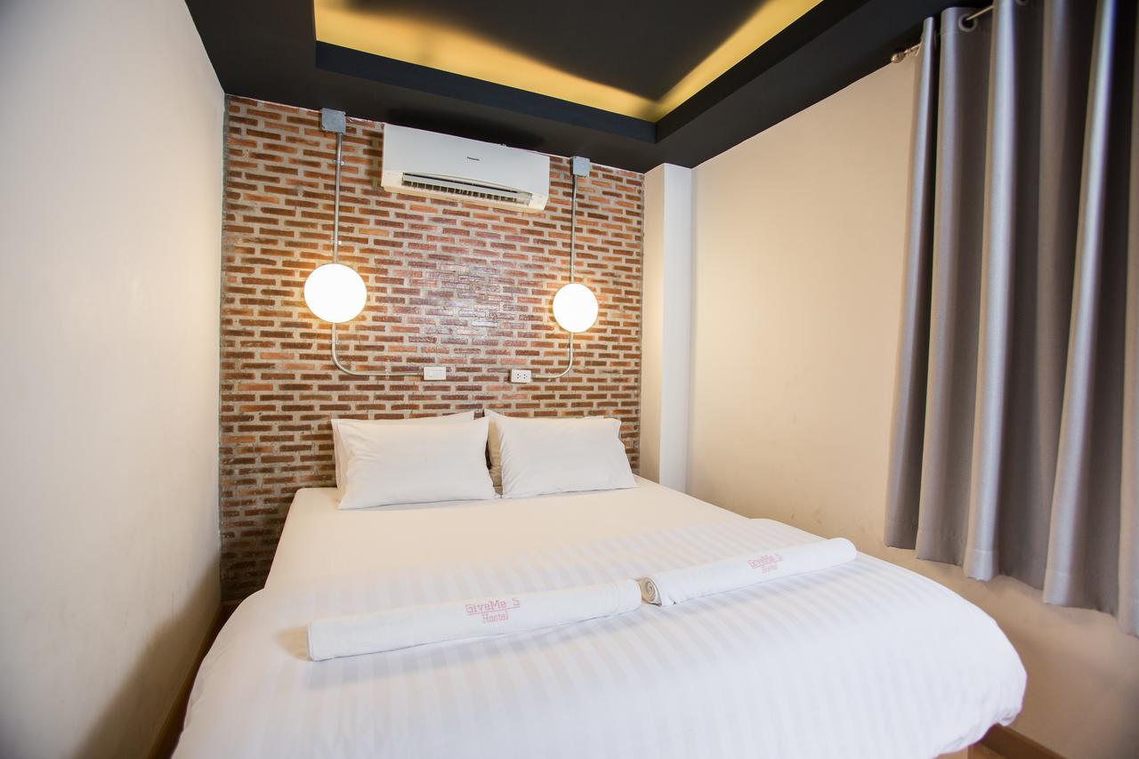 Give Me 5 Hostel Chiang Mai Luaran gambar